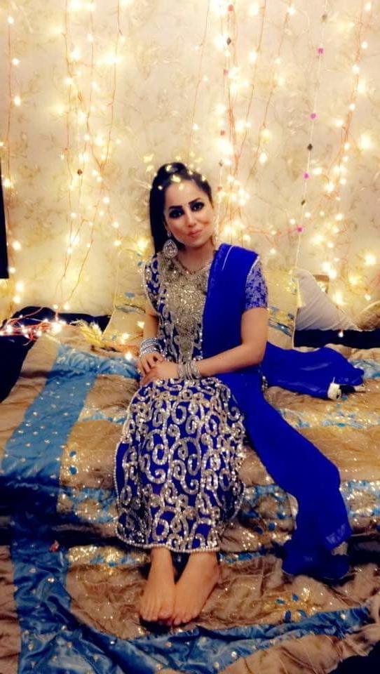 25P Paki Bengali sexy feet