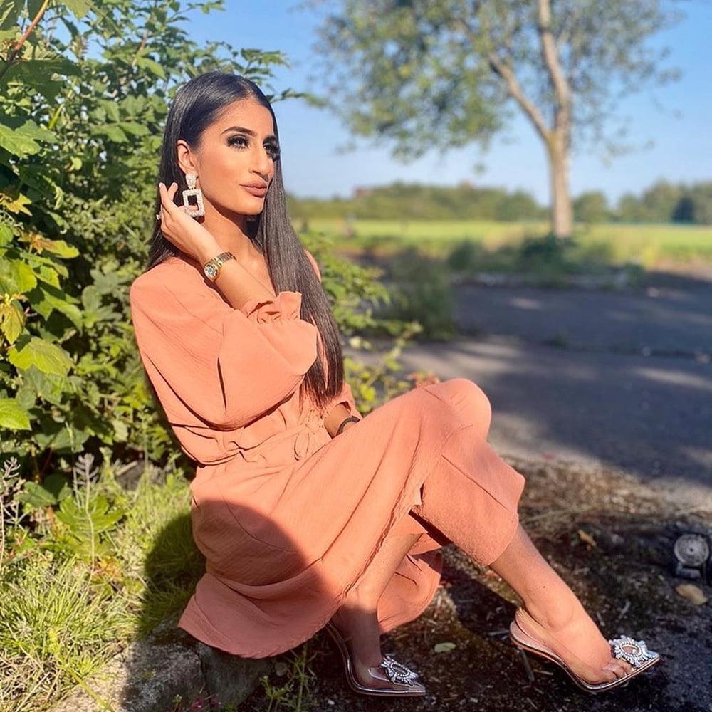 25P Paki Bengali sexy feet