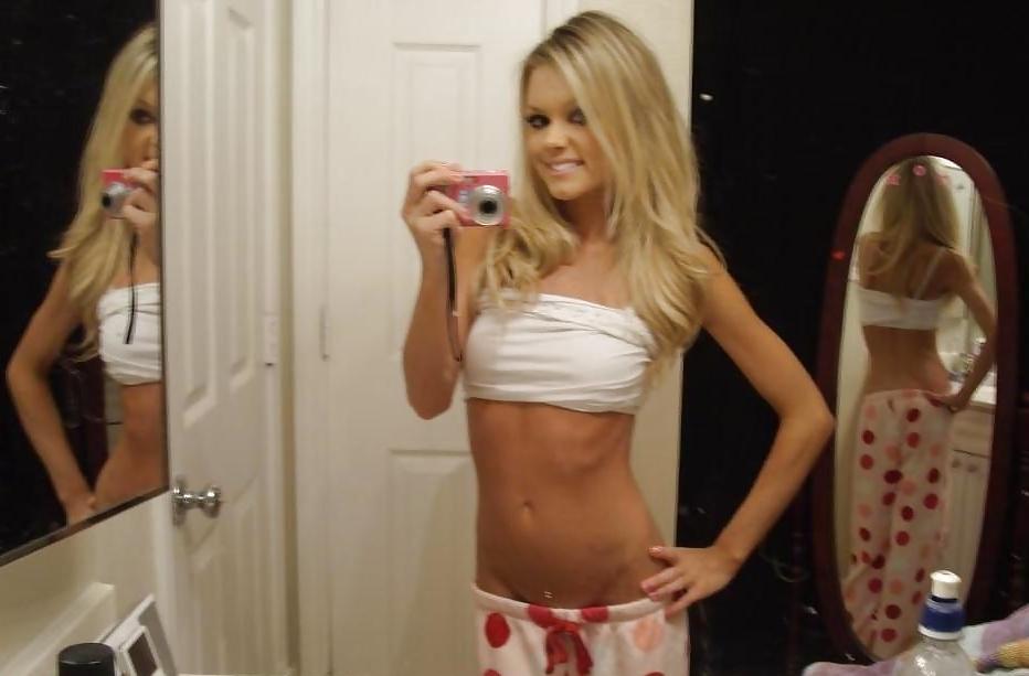 24P My Blonde Teen Girls Gallery