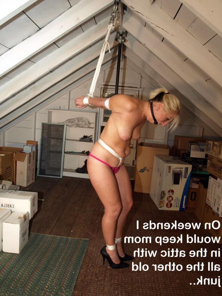 15P Amateur Women BDSM 310