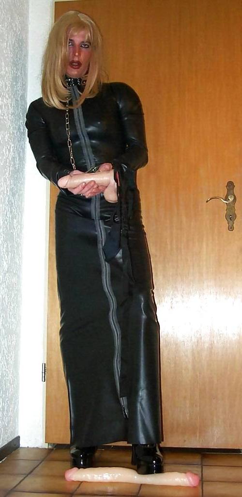 20P Natascha in Latex