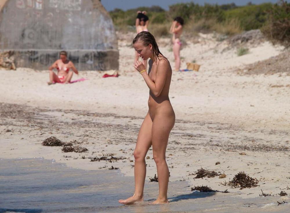 25P Thickasabricks Nudist 175