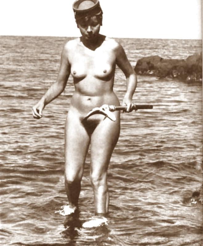 25P Thickasabricks Nudist 175