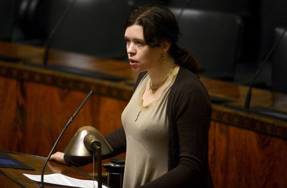12P Huge tits Finnish MILF MP Anna Kontula