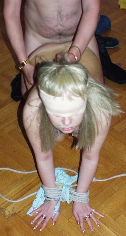 15P Amateur Women BDSM 309