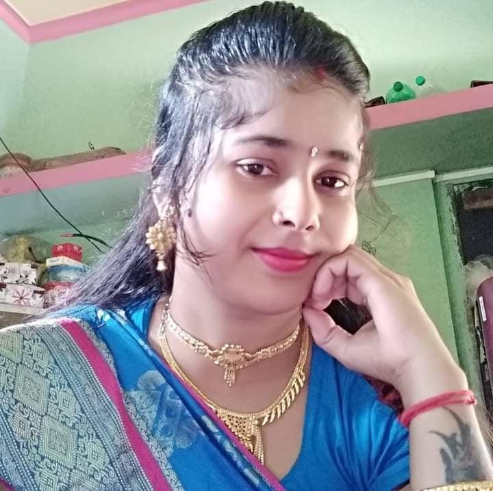 12P Some nude pics of swet Bhabhi