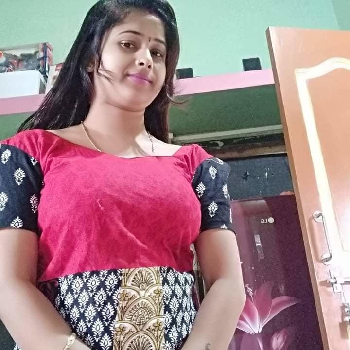 12P Some nude pics of swet Bhabhi