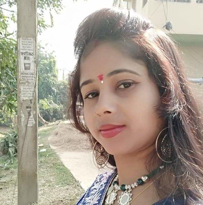 12P Some nude pics of swet Bhabhi