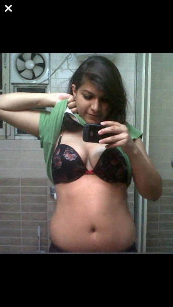 24P NRI Girl Nude Pics