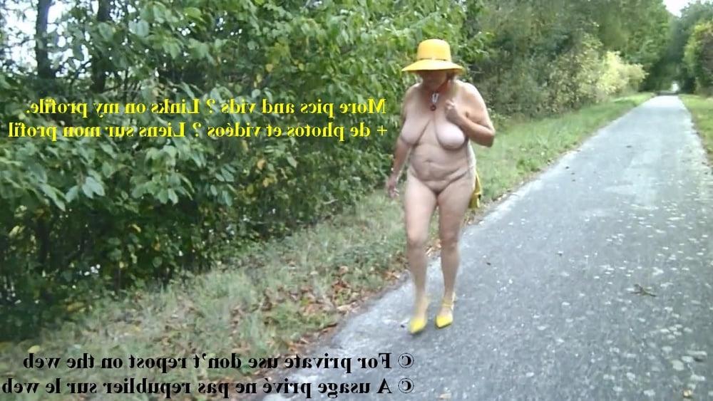 11P Nude walks
