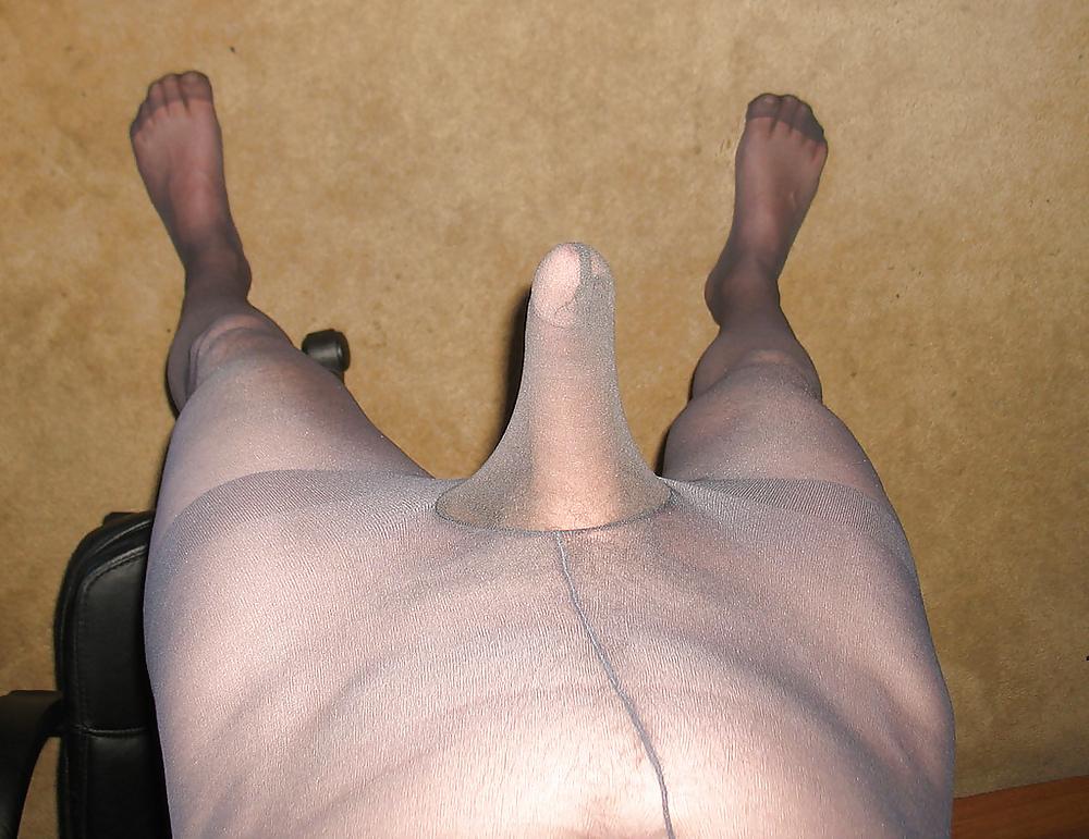 25P Various shemale, ts and men in nylons
