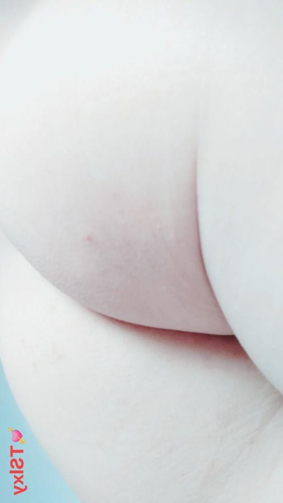 20P My big white ass
