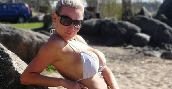 11P Finnish hot blonde Marika Fingerroos