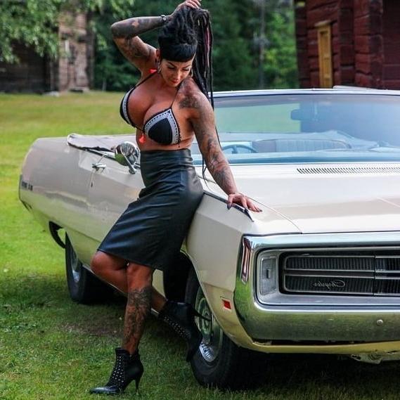 12P Finnish hottie Susanna