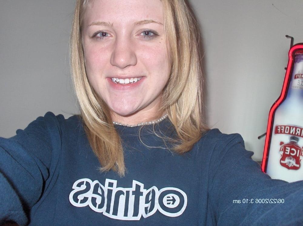 25P Exposed - Blonde Teen Spreads and Gets Facial