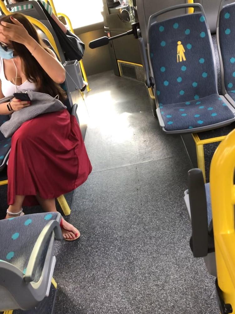 19P Huge Tits in Frankfurter Bus Line 39