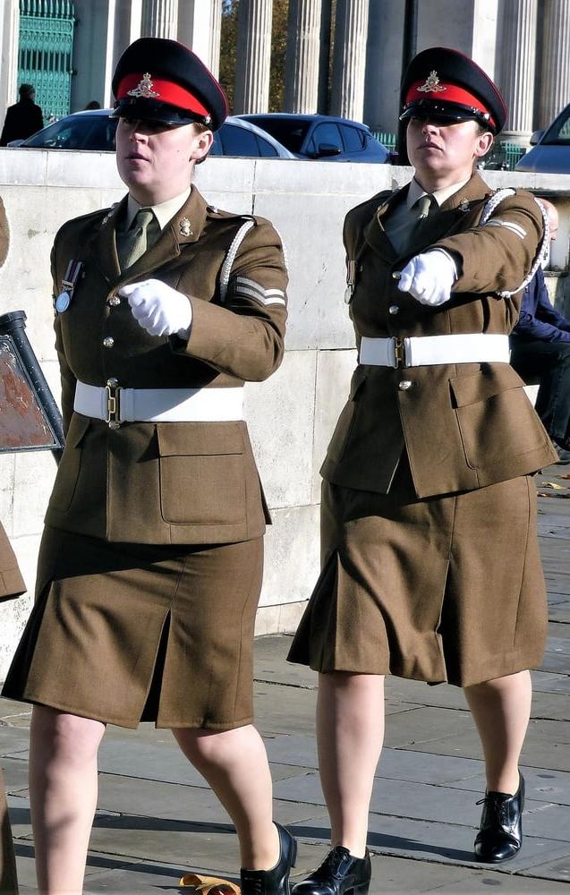 25P Pantyhosed Cunts in Uniform 02