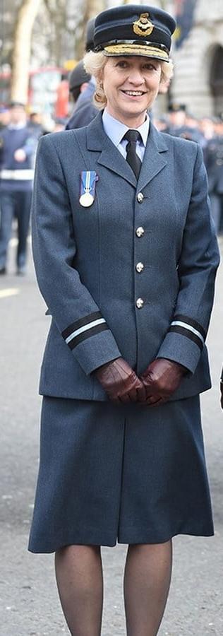 25P Pantyhosed Cunts in Uniform 02