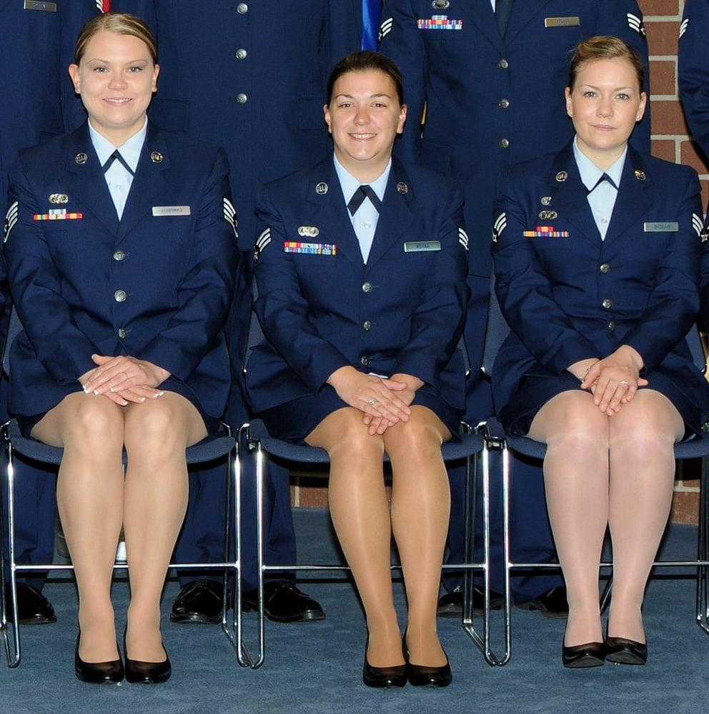 25P Pantyhosed Cunts in Uniform 01