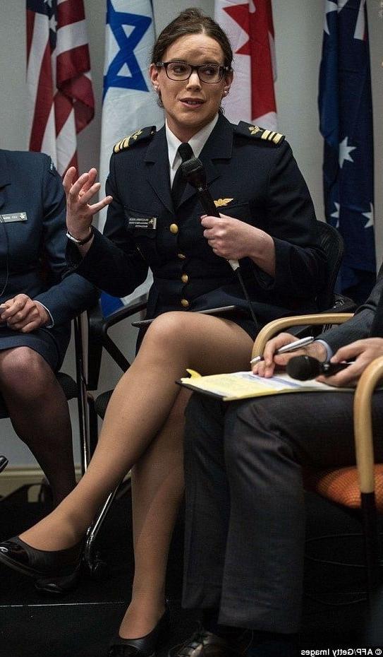 25P Pantyhosed Cunts in Uniform 01