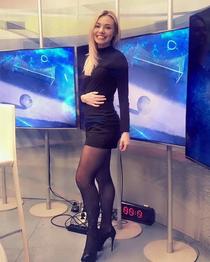 23P Teens &amp; Babes with Pantyhose Candid Nylon Stockings