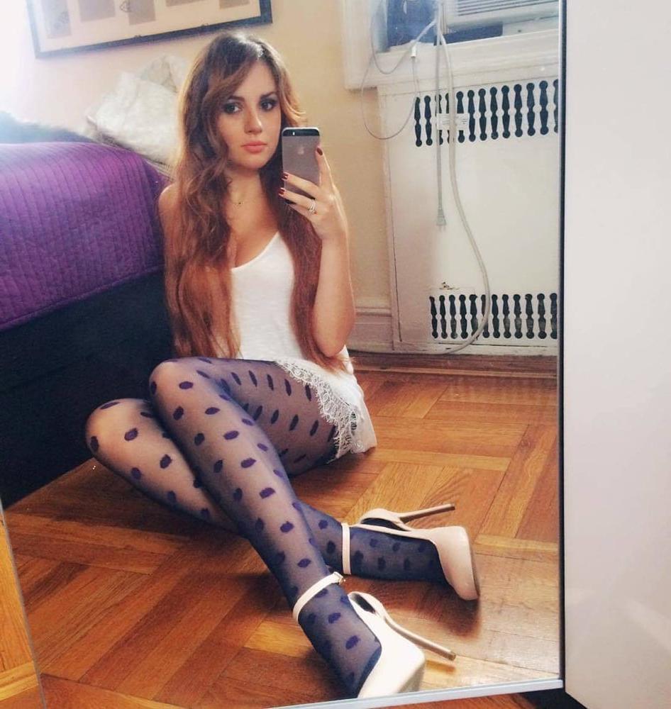 23P Teens &amp; Babes with Pantyhose Candid Nylon Stockings