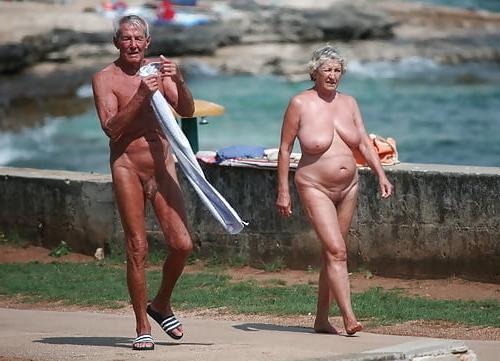 12P FKK Nudist Grannys