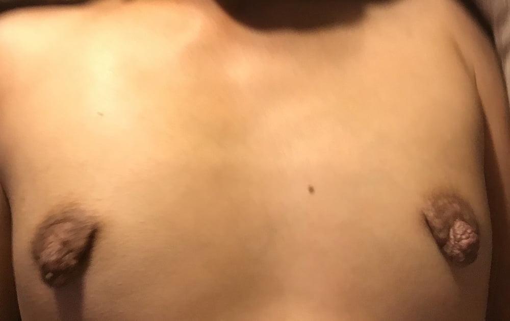 7P Asian milf for exposure