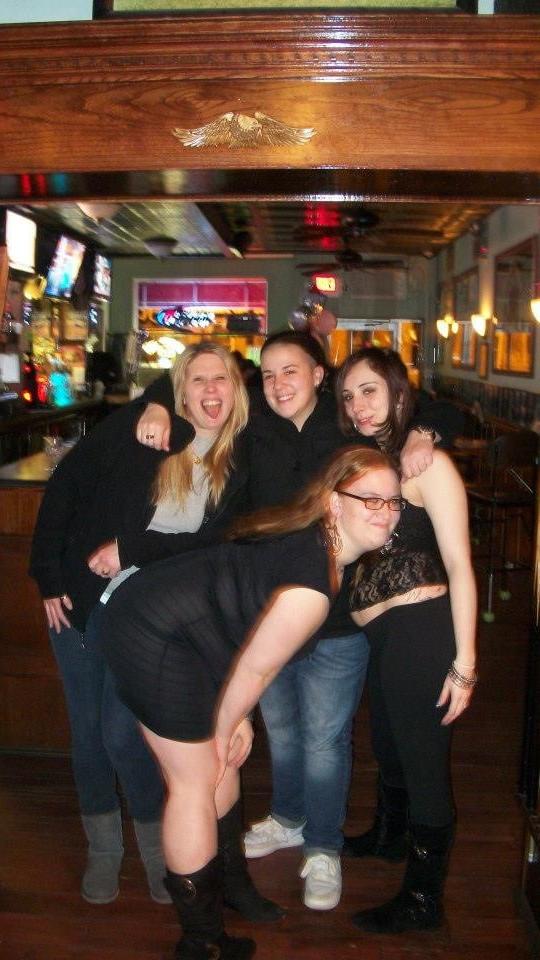 25P White Trash Slut, 28, NYC, Bank Teller