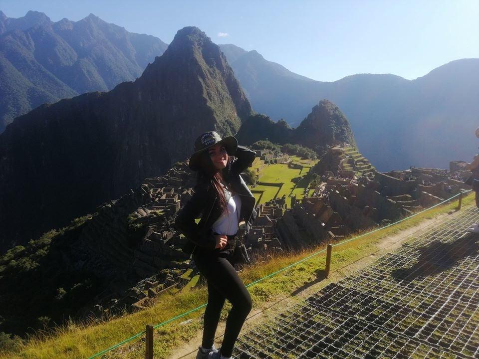 25P Juliana Ledesma Latina SEXY PERUANA ARDIENTE
