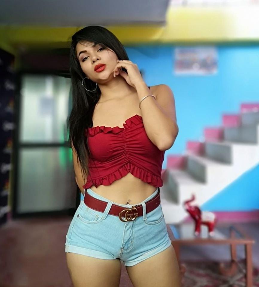 25P Juliana Ledesma Latina SEXY PERUANA ARDIENTE