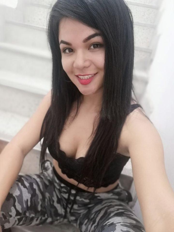 25P Juliana Ledesma Latina SEXY PERUANA ARDIENTE