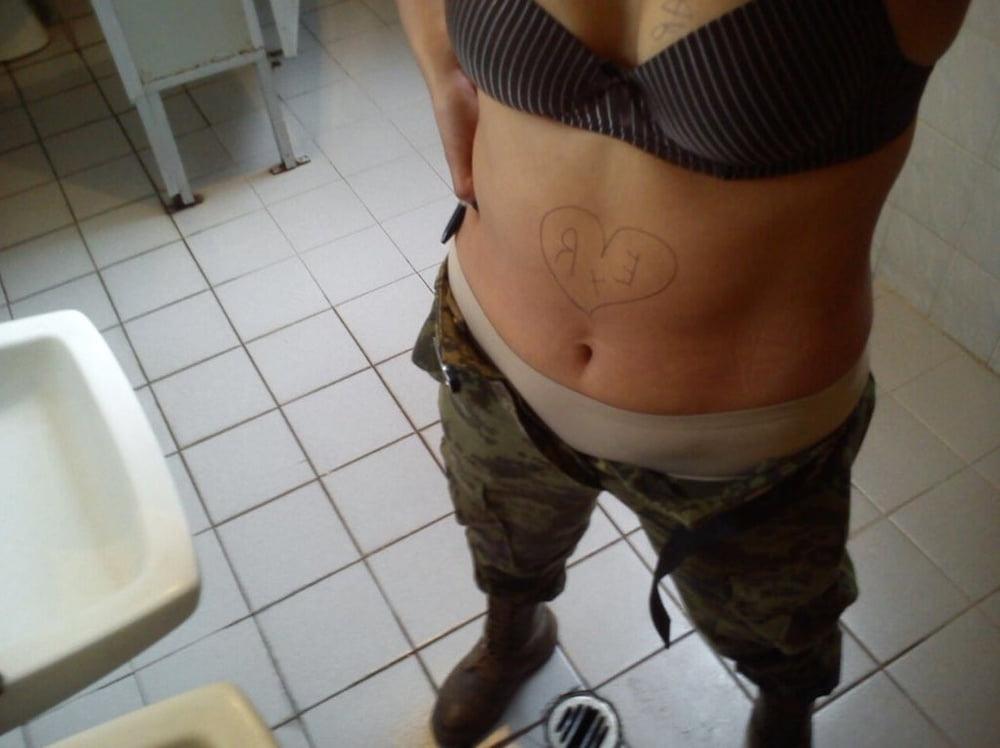 25P latina 13
