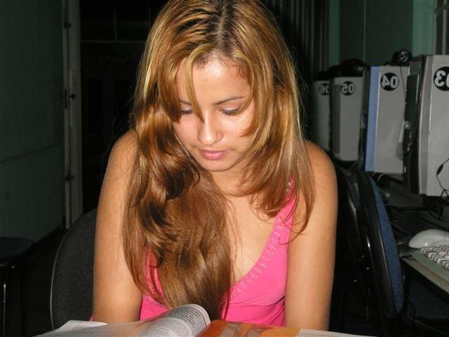 25P latina 13