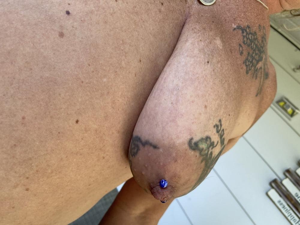10P Saggy soft floppy titties