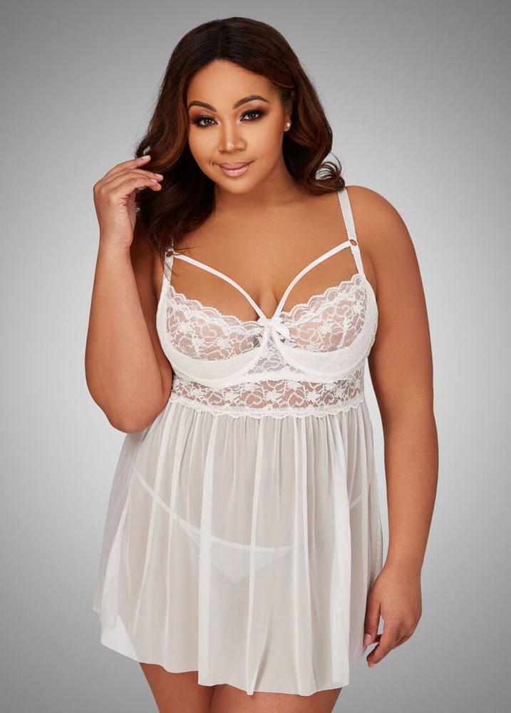 25P Plus Size White Lingerie