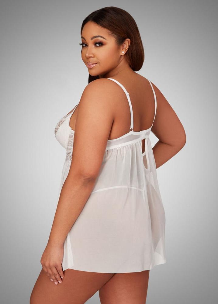 25P Plus Size White Lingerie
