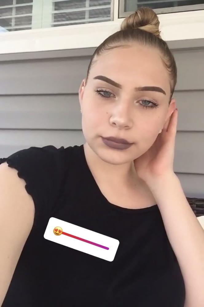 25P Slutty White Girl! (Comment What you would do to her)