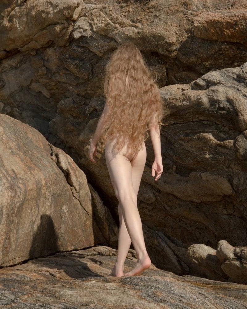 25P 0851 Nude Beach