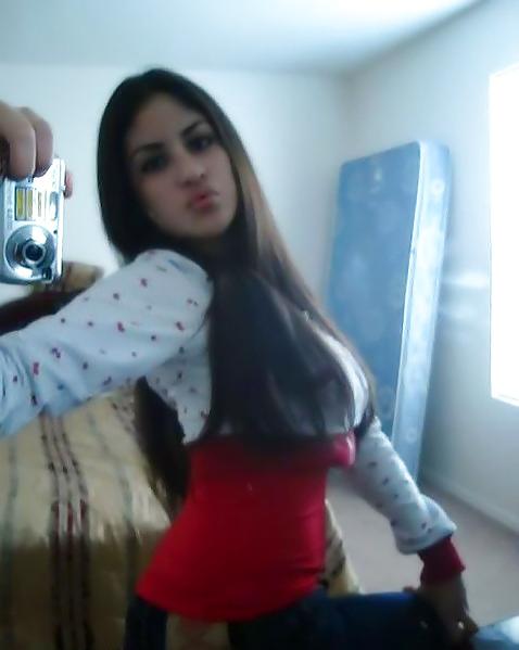 15P Sexy latina gf