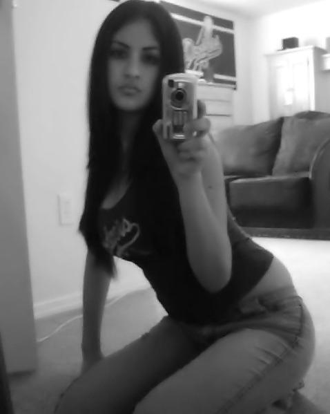 15P Sexy latina gf