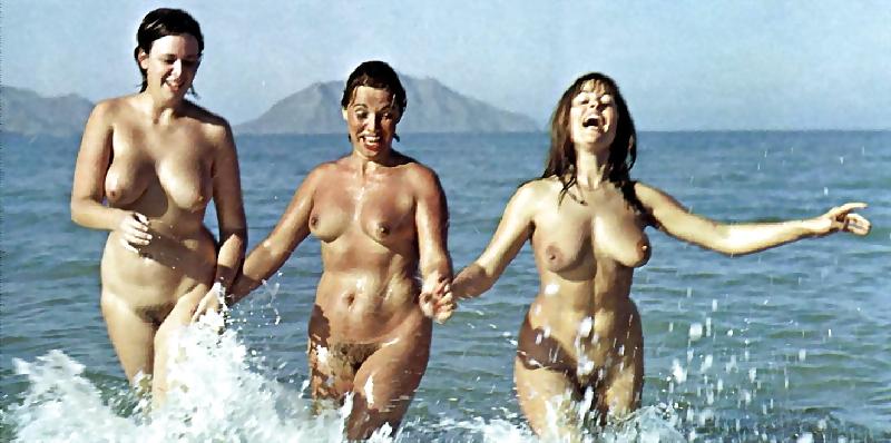 25P Nudist mega pics