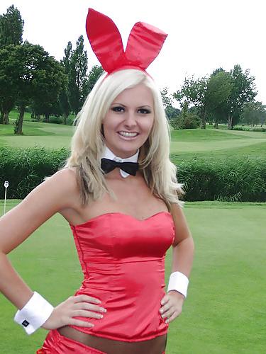 16P Marlous as sexy Bunny