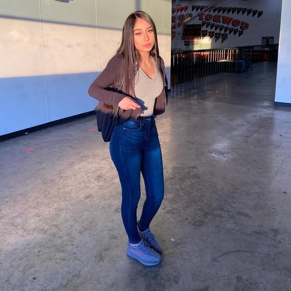 25P Alexia latina teen
