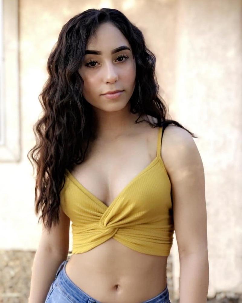 25P Alexia latina teen