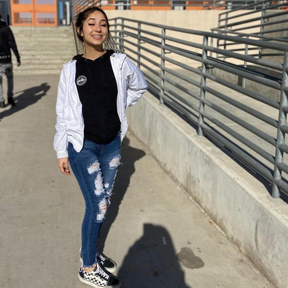 25P Alexia latina teen