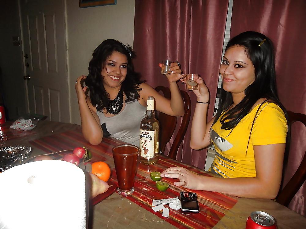 16P Hot latin Wife From AdultPicShare.com