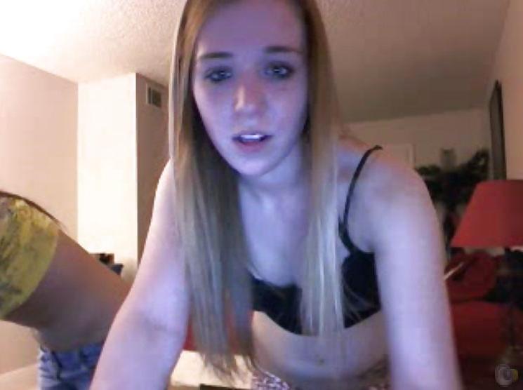 25P Cute Webcam Teens