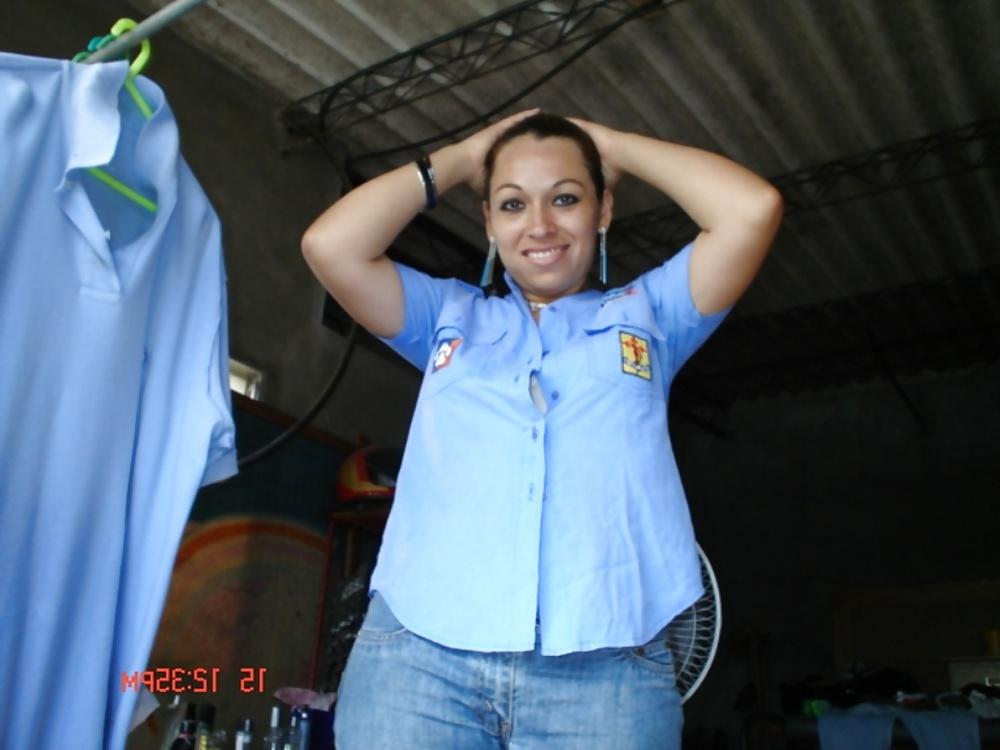 10P Sexy Latina Undressing