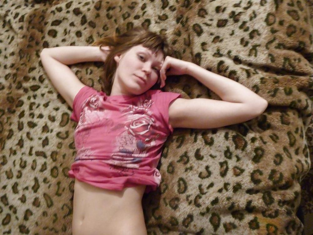 25P SWEET RUSSIAN GIRL I